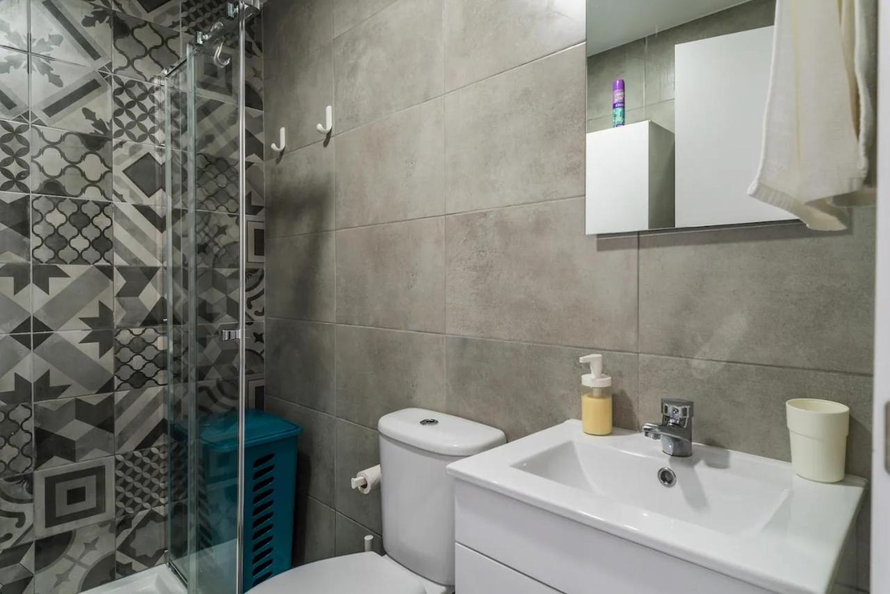 Encantador Apartamento A Frente Da Praia Do Sunset Фигейра-да-Фош Экстерьер фото